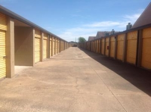 Life Storage - Houston - 12711 Westheimer Road Picture of Life Storage - Houston - 12711 Westheimer Road