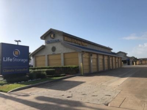 Life Storage - Houston - 12711 Westheimer Road Picture of Life Storage - Houston - 12711 Westheimer Road