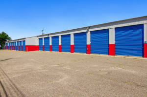 US Storage Centers - Crystal - Photo 2