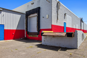 US Storage Centers - Crystal - Photo 9