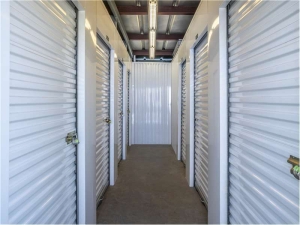 Extra Space Storage - 1455 - West Jordan - Redwood Rd - Photo 5
