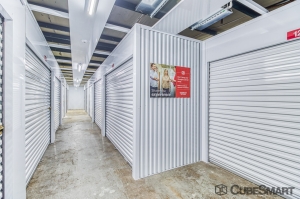 CubeSmart Self Storage - Lakeland - 3345 E Memorial Blvd - Photo 8