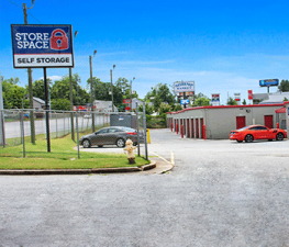 Store Space Self Storage - #1016 Picture of Store Space Self Storage - #1016