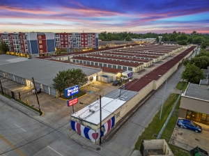 Bullseye Storage - Houston - Airline - Photo 2