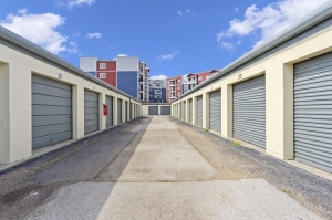 Bullseye Storage - Houston - Airline - Photo 6