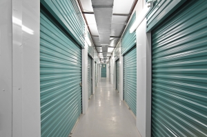 Bullseye Storage - Houston - Airline - Photo 9
