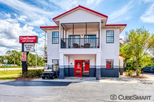Storage Units at CubeSmart Self Storage - Fort Myers - 19580 S Tamiami Tr - 19580 South Tamiami Trail