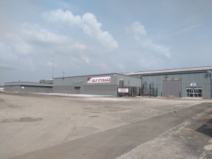 Devon Self Storage - Davenport Picture of Devon Self Storage - Davenport