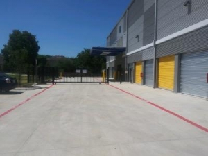 Life Storage - San Antonio - 10126 Potranco Road Picture of Life Storage - San Antonio - 10126 Potranco Road
