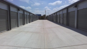 Life Storage - San Antonio - 3535 Roosevelt Avenue Picture 6 of Life Storage - San Antonio - 3535 Roosevelt Avenue - FindStorageFast.com