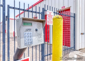 CubeSmart Self Storage - Albuquerque - 306 Menaul Blvd NE - Photo 2