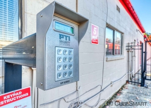 CubeSmart Self Storage - Norcross - 5985 S Norcross Tucker Rd - Photo 6