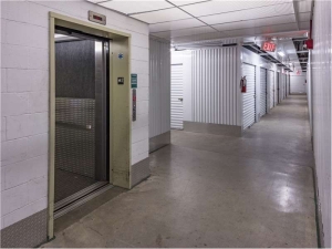 Extra Space Storage - 1098 - Jamaica Plain - Washington St - Photo 4