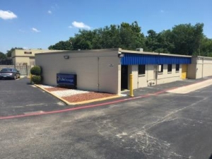 Life Storage - Richardson - Centennial Boulevard Picture of Life Storage - Richardson - Centennial Boulevard