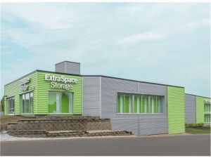 Extra Space Storage - 8803 - Glen Ellyn - Main Street - Photo 6