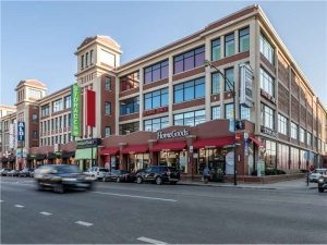 Extra Space Storage - 7011 - Chicago - N Clybourn Ave