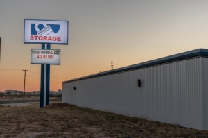 Advantage Storage - 52nd Street Picture of Advantage Storage - 52nd Street