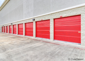 CubeSmart Self Storage - Rosenberg - 306 Farm to Market Rd 2977 - Photo 6