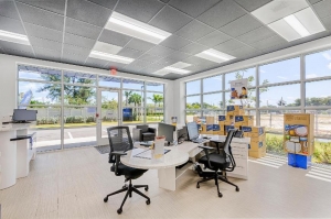 Life Storage - Dania Beach - 850 Stirling Road Picture of Life Storage - Dania Beach - 850 Stirling Road