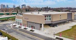 StorQuest - Sacramento / 3rd Picture of StorQuest - Sacramento / 3rd