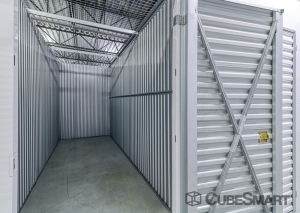 CubeSmart Self Storage - Stamford - 432 Fairfield Ave. - Photo 5