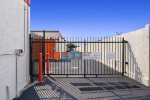 Public Storage - Pompano Beach - 196 SW 2nd Street - Photo 4