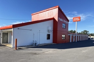 Public Storage - Tampa - 11810 N Nebraska Ave