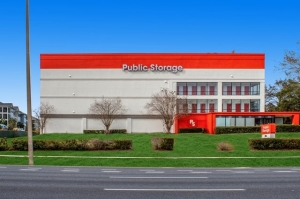 Public Storage - Orlando - 900 S Kirkman Road - Photo 1