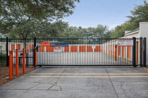 Public Storage - Orlando - 900 S Kirkman Road - Photo 4