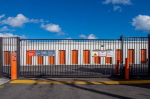 Public Storage - Ft Lauderdale - 5850 NW 9th Ave - Photo 4
