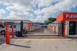 Public Storage - Miami - 3700 NW 29th Ave - Photo 4