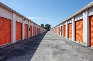 Public Storage - Jacksonville - 5757 University Blvd W - Photo 2