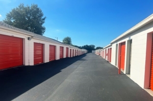 Public Storage - Tarpon Springs - 38800 US Highway 19 North - Photo 2