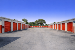 Public Storage - Plantation - 911 S State Road 7 - Photo 2