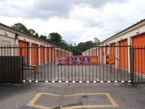 Public Storage - Jacksonville - 5708 Fort Caroline Road - Photo 4