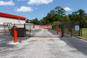 Public Storage - Jacksonville - 6219 Roosevelt Blvd - Photo 4