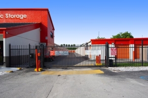 Public Storage - Miami - 16970 NW 4th Ave - Photo 4