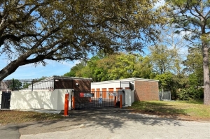 Public Storage - Jacksonville - 6665 Wiley Road - Photo 4