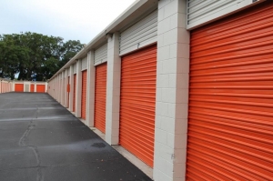 Public Storage - Daytona Beach - 350 N Nova Road Picture of Public Storage - Daytona Beach - 350 N Nova Road