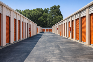 Public Storage - Jacksonville - 6333 Arlington Expressway - Photo 2