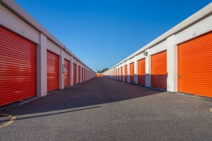 Public Storage - Clearwater - 16079 US Hwy 19 North - Photo 2