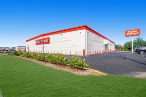 Public Storage - Lake Worth - 2701 Lake Worth Road - Photo 1