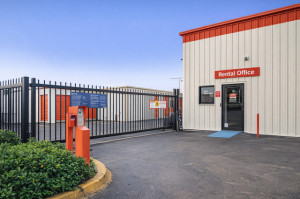 Public Storage - Lake Worth - 2701 Lake Worth Road - Photo 4