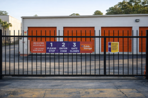 Public Storage - Jacksonville - 8523 Baymeadows Road - Photo 4
