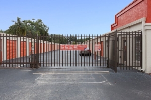 Public Storage - Tampa - 16415 N Dale Mabry Hwy - Photo 4