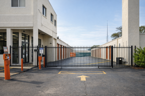 Public Storage - West Palm Beach - 5503 N Australian Ave - Photo 4