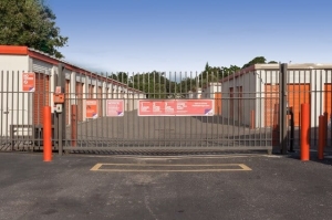 Public Storage - Tampa - 5014 S Dale Mabry Hwy - Photo 4