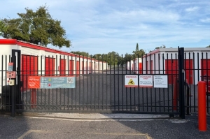 Public Storage - Tampa - 5014 S Dale Mabry Hwy - Photo 4