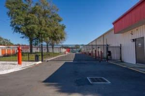 Public Storage - Apopka - 2431 S Orange Blossom Trail - Photo 4