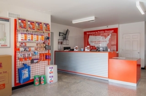 Public Storage - Brandon - 1007 E Brandon Blvd - Photo 3